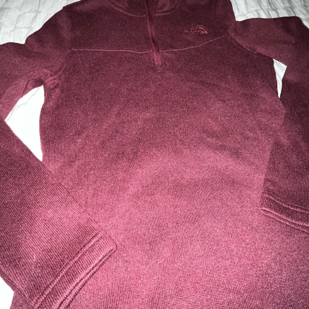 North Face 1:4 Zip Burgundy Pull Over - Picture 3 of 9
